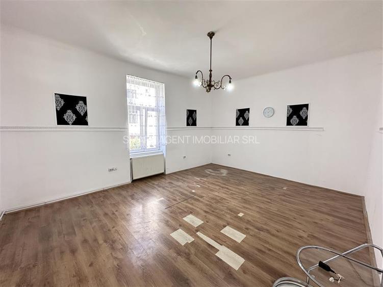 Apartament 1 camera. Arad, Zona Ultracentrala. - 2
