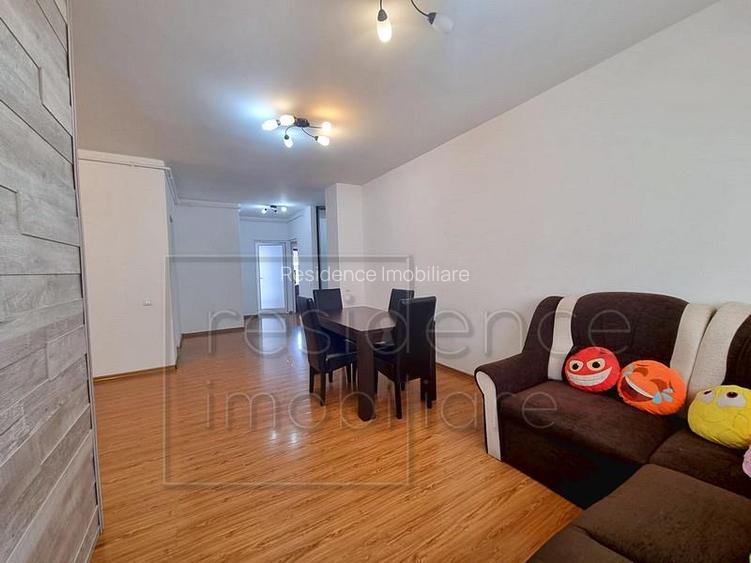 Apartament 3 camere, Centru, zona Facultatea de Litere - 10