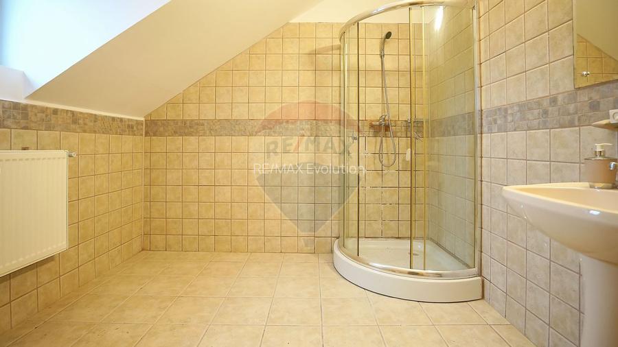 0% comision | Casă 6 camere | Centrală proprie | Predeal | - 24