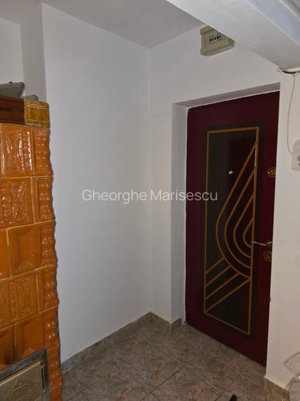Apartament cu 2 camere decomandat.  - 4