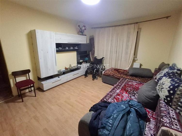 Apartament 2 camere pivnita zona Hipodrom III - 6