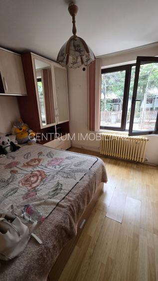 Casa singur curte Orasul Pantelimon - teren 432 mp - 10