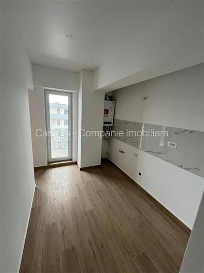 Apartament 2 camere decomandate in spate la Kauffland Pacurari - 5