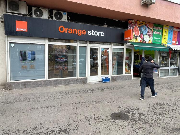 Inchiriere spatiu comercial 130mp, zona cu vad pietonal intens