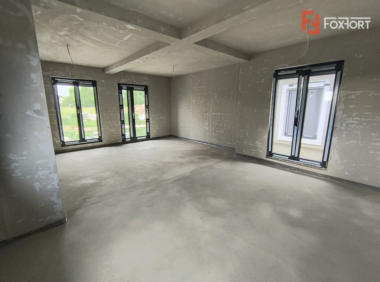 Casa individuala cu 4 camere si teren de 860 mp, zona Giroc