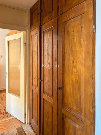 proprietar inchiriez apartament 3 camere Girocului