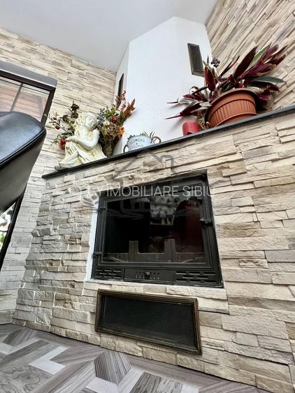 Casa/Vilă Single în Șelimbăr | teren 863m | Pretabilă 2 familii - 6