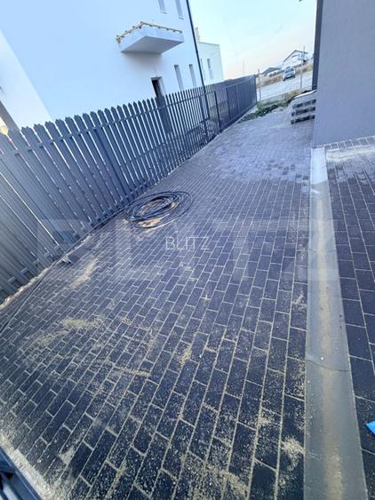 Casă de vânzare în Sânpetru – teren 300 m², suprafață utilă 79 m², 174.999 EUR - 4
