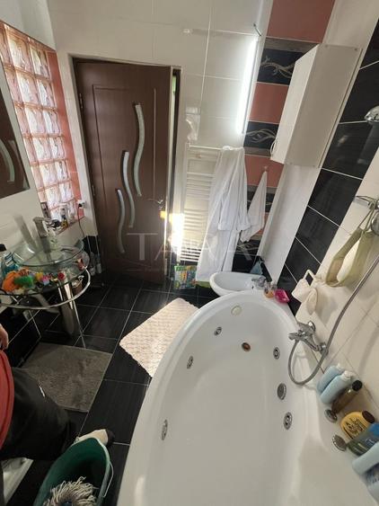 Casă individuală cu etaj,  Gruia, zonă liniștită, aproape de Centru. - 6