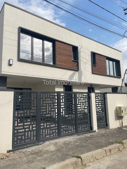 case individuale cuplate de vânzare în zona centrala str. Paltinis - 11