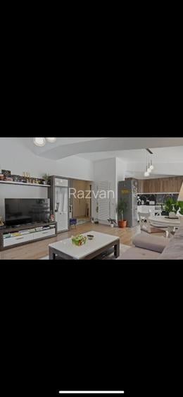 Apartament de închiriat doar termen lung,  2 camere  complet utilat mobilat  - 4