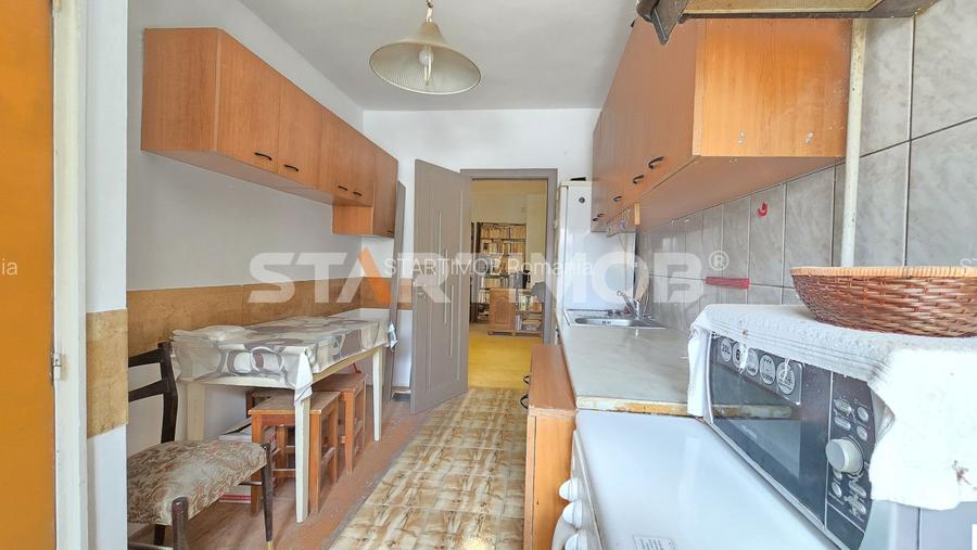 Apartament structura mare zona Racadau - 2