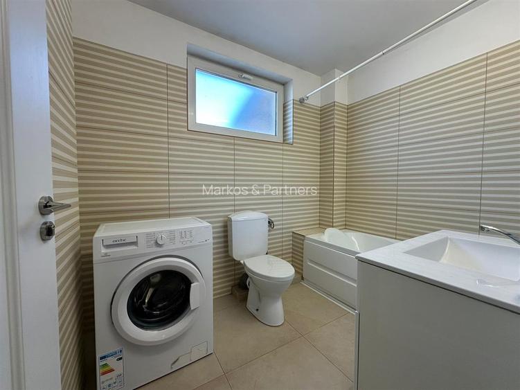 Apartament 3 camere  I 2 băi I Garaj I str. Lombului - 11