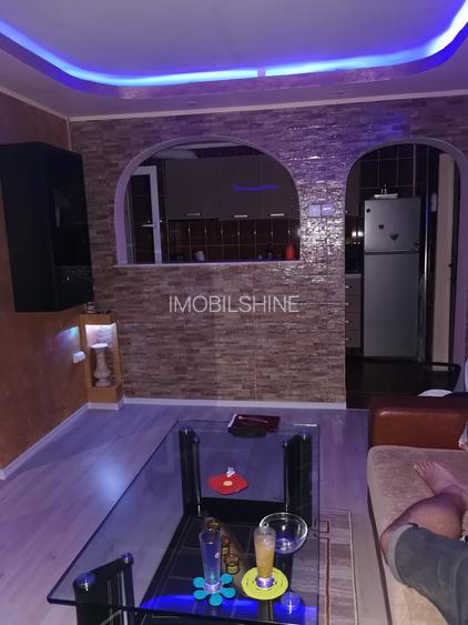 Închiriez apartament Tomis nord - 10