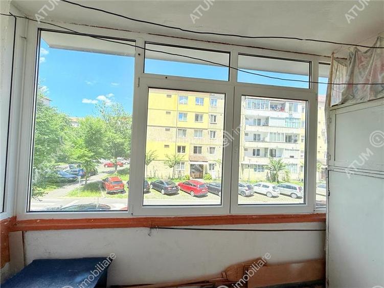 Apartament cu 3 camere etaj 1 cu balcon zona Mihai Viteazu/Cedonia - 15