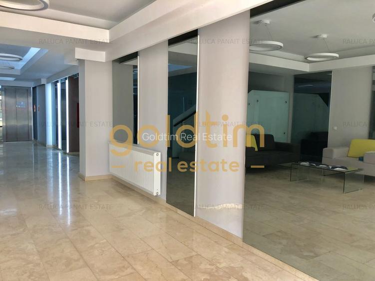 NOU/ SCOALA AMERICANA/ MOBILAT SI UTLAT - 19