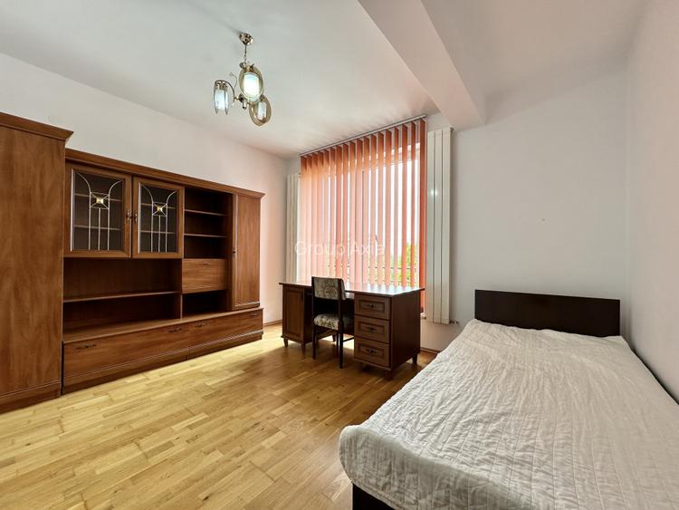 Apartament spatios cu 3 camere, Zorilor/Europa, 74 mp, bloc mic, boxa - 5