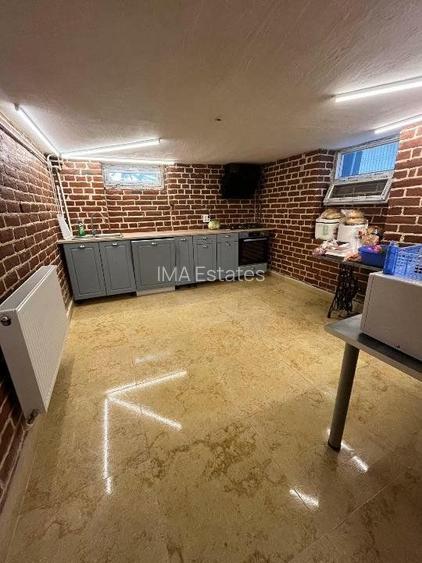 Vila renovata complet in zona Unirii - 13