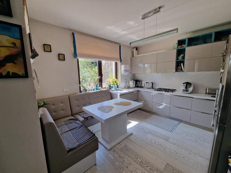 De Vanzare Casa (tip duplex)-146 mp utili- SF. ILIE -Suceava - 17