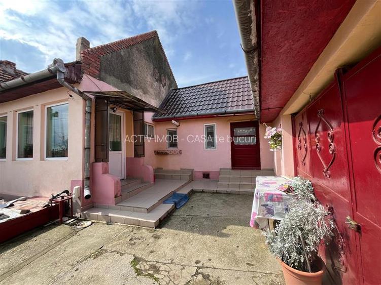 Belint, Casa, 4 Cam., 2.935 Mp. Teren - 21