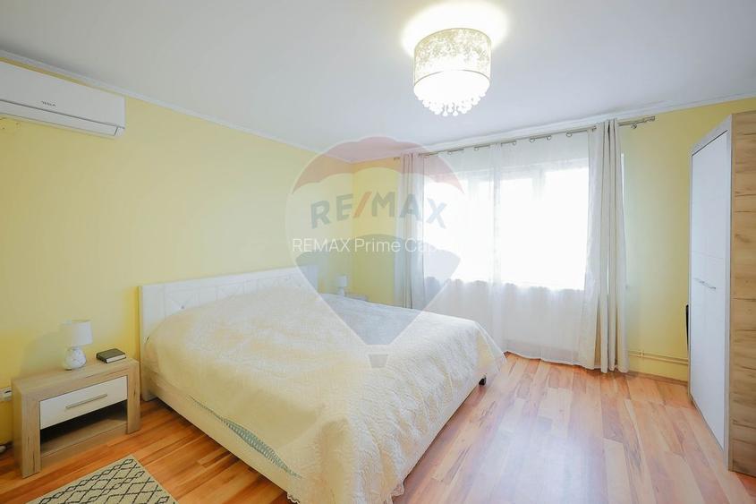 Casă familie mare Episcopia, 6 camere, garaj, curte 500 mp, de vânzare - 15