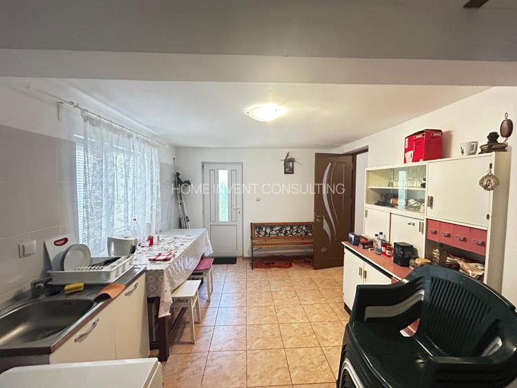 CASA DE VANZARE-BUZAU SAT CUCULEASA - 11