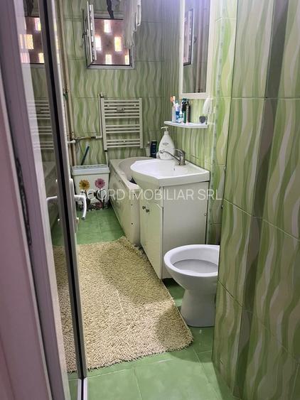 Apartament 2 camere zona Km 4-5 - 6