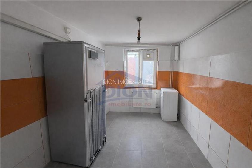 Titan - Steriadi - Complex - 7