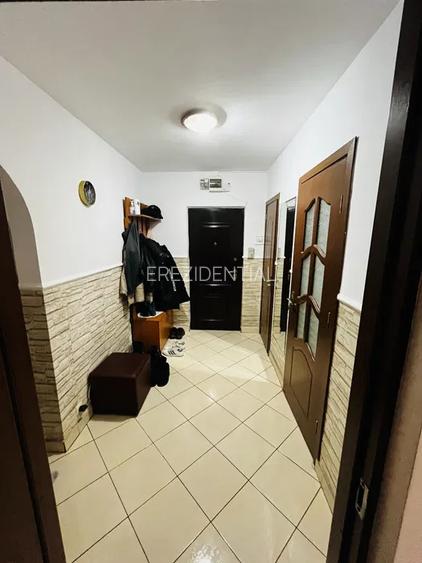 Apartament 3 camere cu centrala proprie  - 6