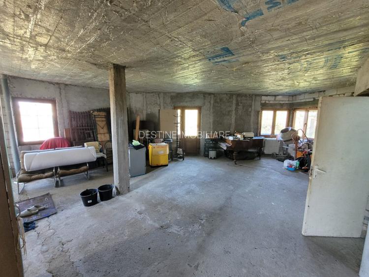 CASA DE VANZARE - 17