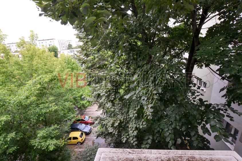 Crangasi - Metrou - Str Nucsoara - 3 camere decomandat - 2 bai - 11