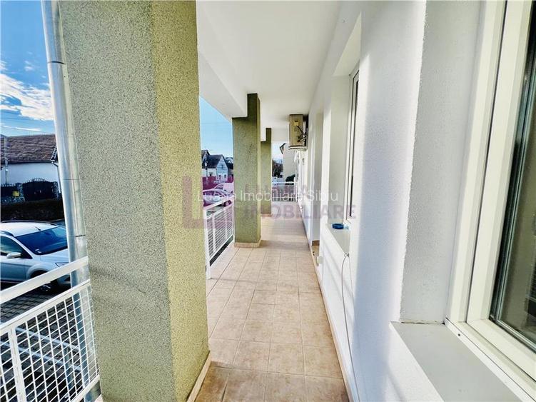 Apartament de inchiriat | 4 camere | 2 bai | Strand | - 8