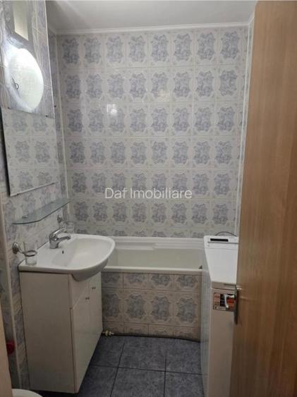 60000 euro - garsoniera -32mp -Dristor metrou-bloc 1980 - 3