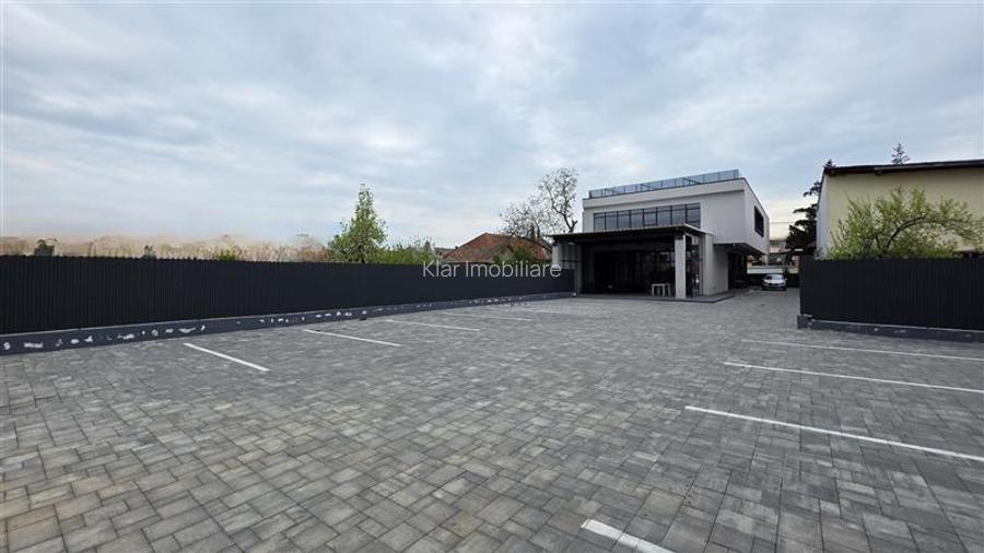 Spatiu servicii acces public 250mp, Aurel Vlaicu, zona str. Rodnei - 9