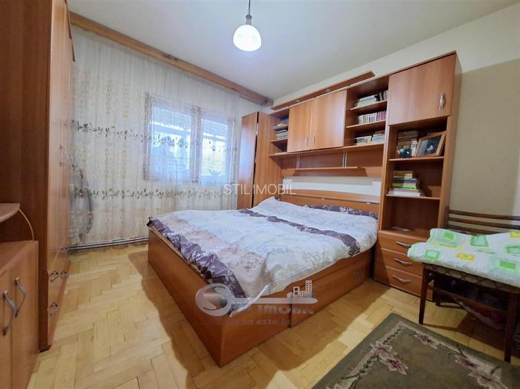 Liber, apartament 3 camere, Nicolina 2, baie cu geam, 60 mp utili - 3
