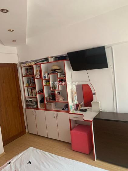 Vand apartament decomandat cu 2 camere - 6