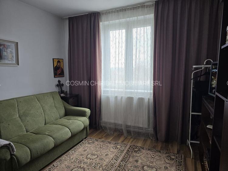 LOC. RACACIUNI,  APARTAMENT 3 CAMERE - 5