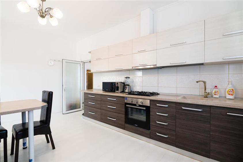 RECO Casa 3 dormitoare, piscina, strada privata, Sanmartin - 9