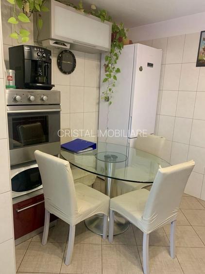 Apartament 3 camere, mobilat, Drumul Sarii - lângă 13 Septembrie - 6