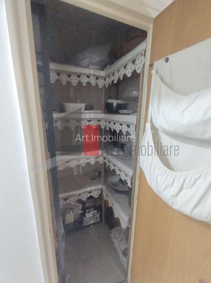 Vânzare apartament 3 camere Bd. Obregia - Pța Străduinței - 12