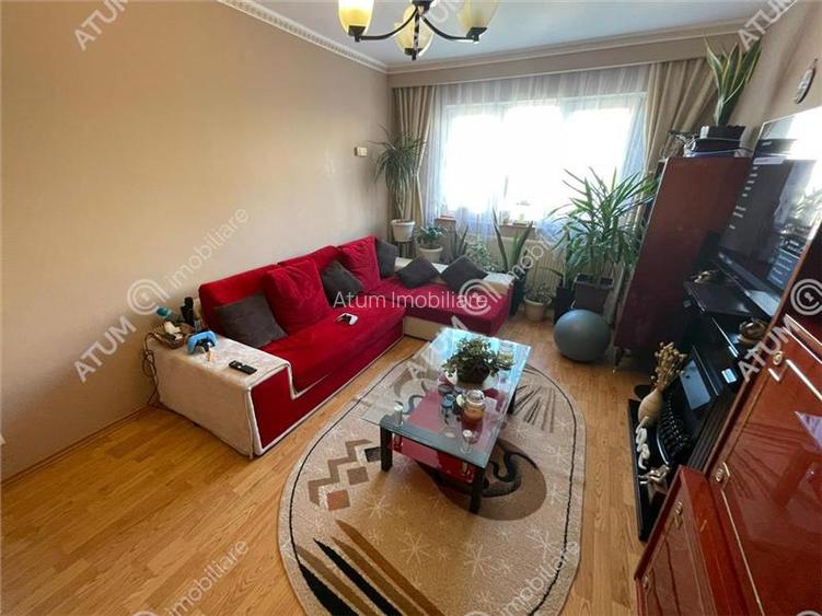 Apartament cu 3 camere decomandate in zona Vasile Aaron Sibiu - 2