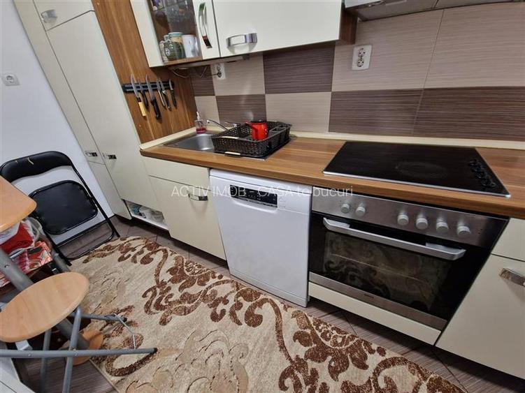 Resita,Casa DUPLEX Central ,P+1+Ms.2 Garaje Comision ZERO Cumparator - 8