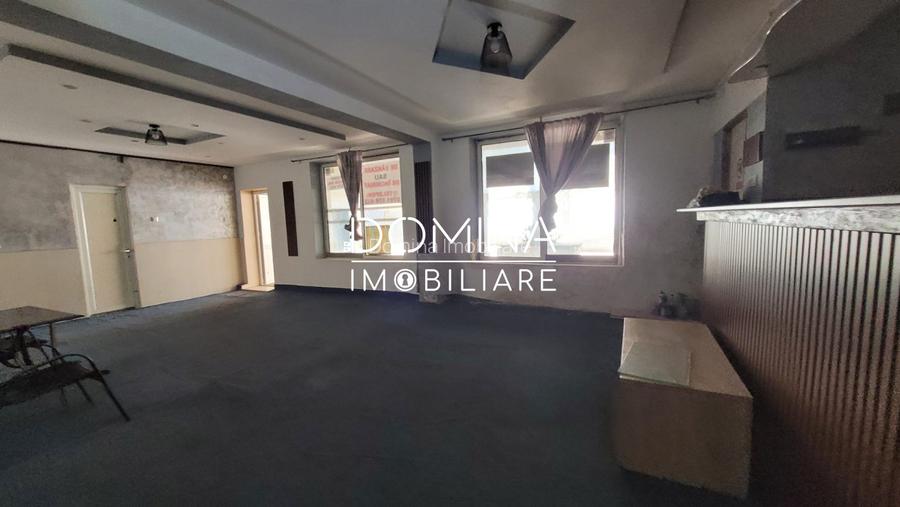 Spatiu comercial de vanzare, situat in Rovinari, strada Pacii - 3