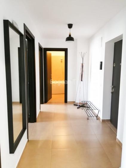 De închiriat apartament 2 camere, Urban Coresi Brașov, parcare + boxa - 9