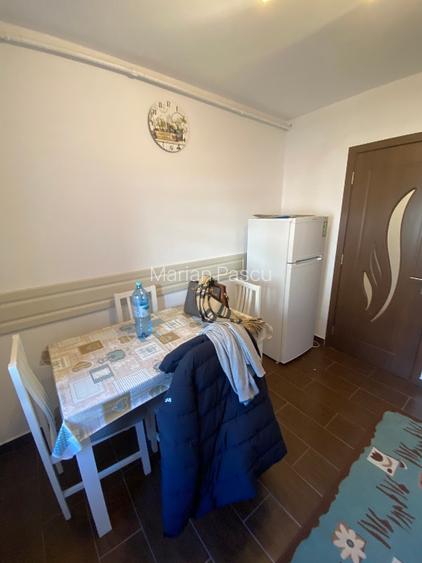 Mioritei 21. Apart. mobilat 2 camere semidecomandate etaj 1 - 7
