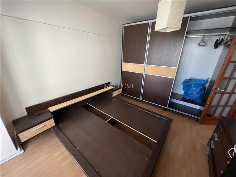 Apartament 3 camere,etaj 6(lift nou),ultracentral- Piata Unirii - 7