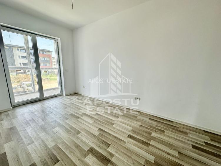 Apartament cu 2 camere, decomandat, zona Planetelor - 3