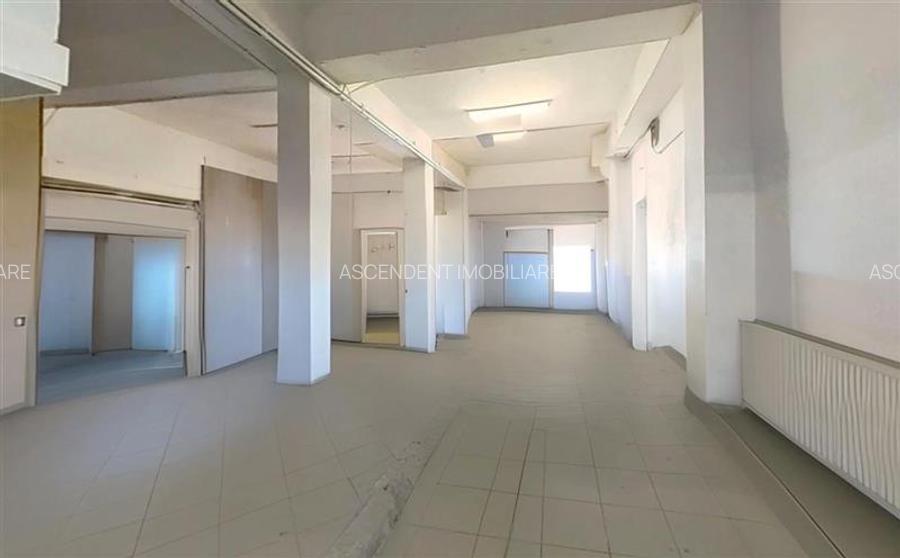 Spatiu de productie 840mp,fotovoltaice, trifazic,birouri,728 mp teren,Acatari, M - 16