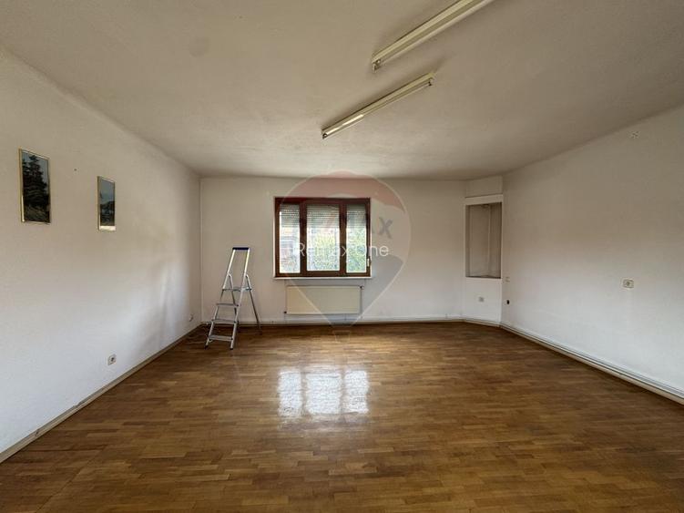 Casă Ultracentrală Singur în Curte,457 mp Teren, str. Brâncoveanu - 5