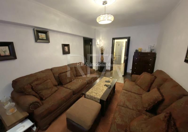 2 camere, 2/8, bloc 1989, 55mp-Sebastian - 4